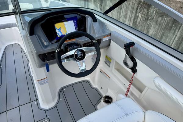 23ft Chaparral Yacht For Sale