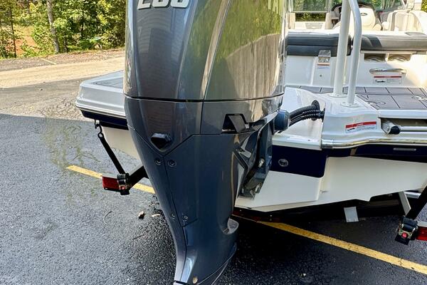 23ft Chaparral Yacht For Sale