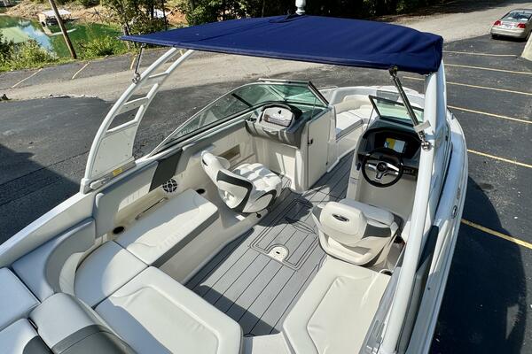 23ft Chaparral Yacht For Sale