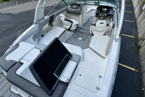 23ft Chaparral Yacht For Sale