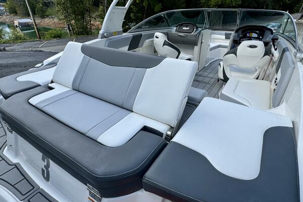 23ft Chaparral Yacht For Sale