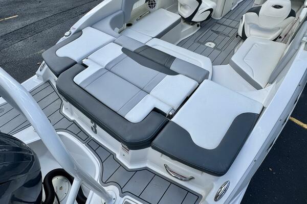 23ft Chaparral Yacht For Sale