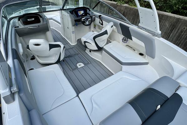 23ft Chaparral Yacht For Sale