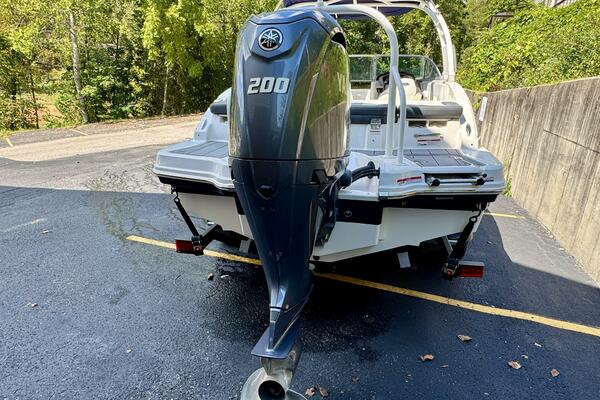 23ft Chaparral Yacht For Sale