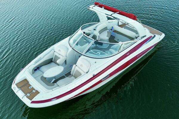 Photo of the 2016 Crownline Eclipse E4