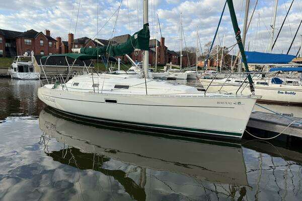 Photo of the 1998 Beneteau  "Animus Victus"