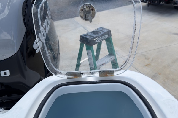 Boomer 35ft Boston Whaler Yacht For Sale