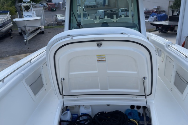 2016 Boston Whaler 19
