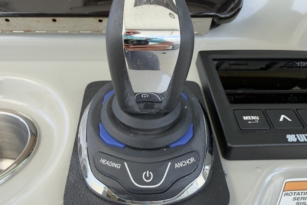 2016 Boston Whaler 19