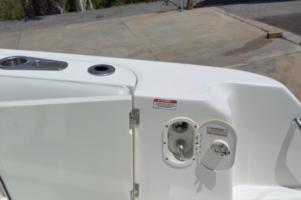 Boomer 35ft Boston Whaler Yacht For Sale