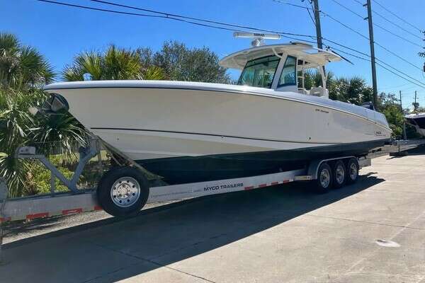 35-ft-Boston Whaler-2016-350 Outrage- St. Petersburg Florida United States  yacht for sale