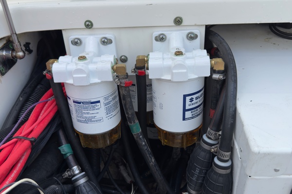 Boomer 35ft Boston Whaler Yacht For Sale