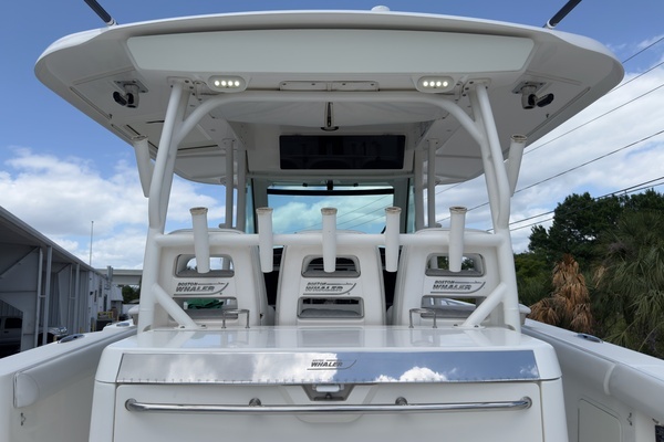 2016 Boston Whaler 19