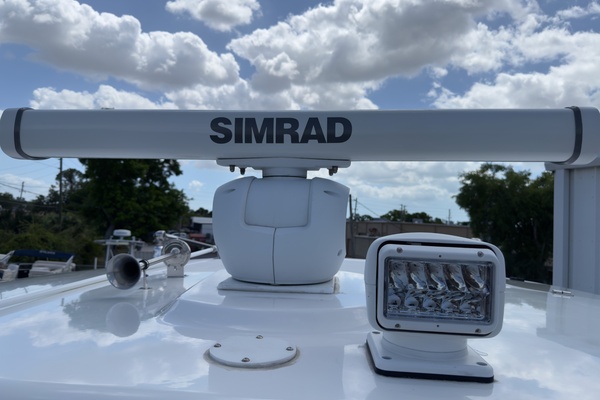 Boomer 35ft Boston Whaler Yacht For Sale