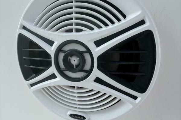 21ft Robalo Yacht For Sale