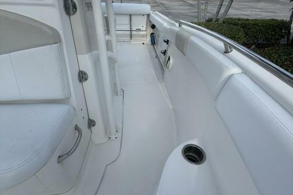 21ft Robalo Yacht For Sale