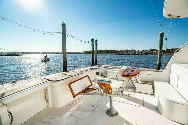 Ocean Yachts 56 Super Sport Yacht For Sale