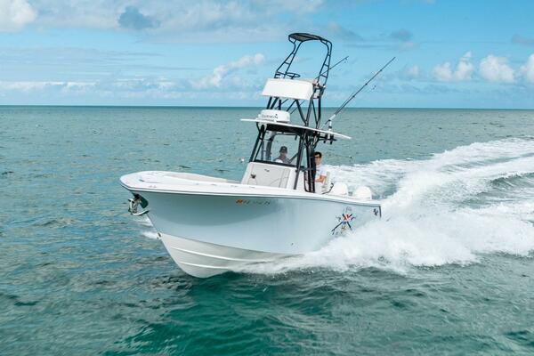 32ft SeaVee Yacht For Sale