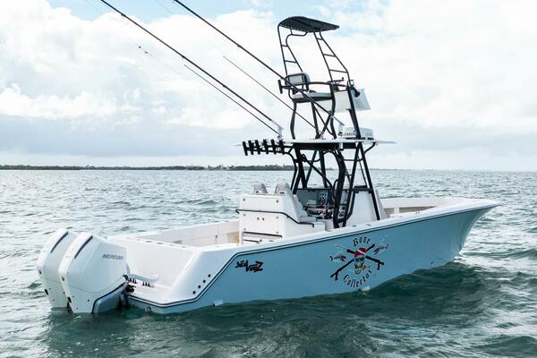 32ft SeaVee Yacht For Sale