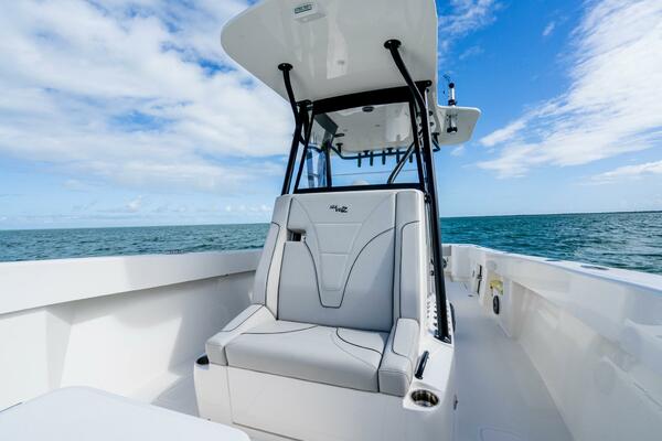 32ft SeaVee Yacht For Sale