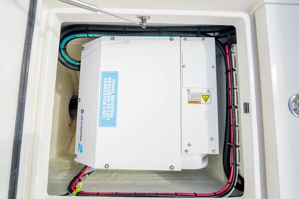 32ft SeaVee Yacht For Sale