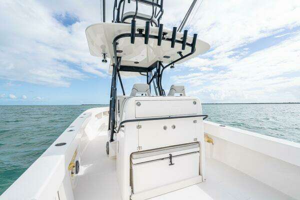 SeaVee 322z Yacht For Sale