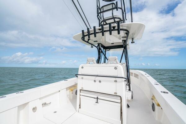 32ft SeaVee Yacht For Sale