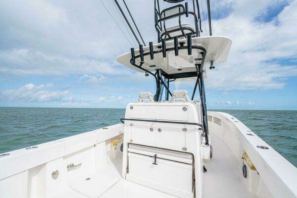 SeaVee 322z Yacht For Sale
