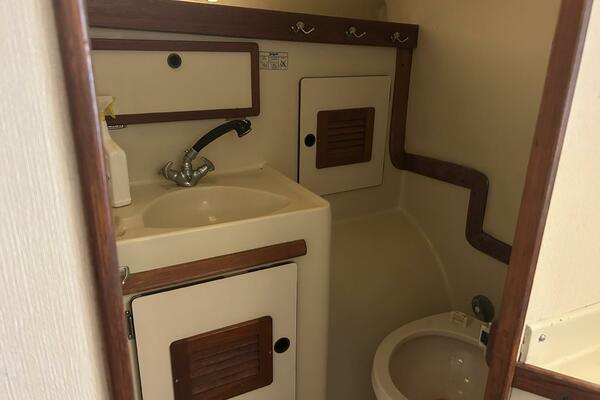 1991 Tillotson-Pearson Manta