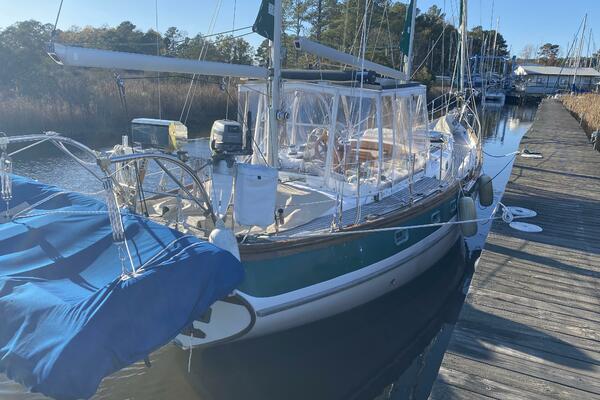 Scotch Bonnet 42ft Bluewater Yachts Yacht For Sale