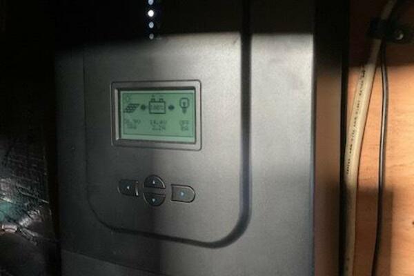 V2 Solar Controller