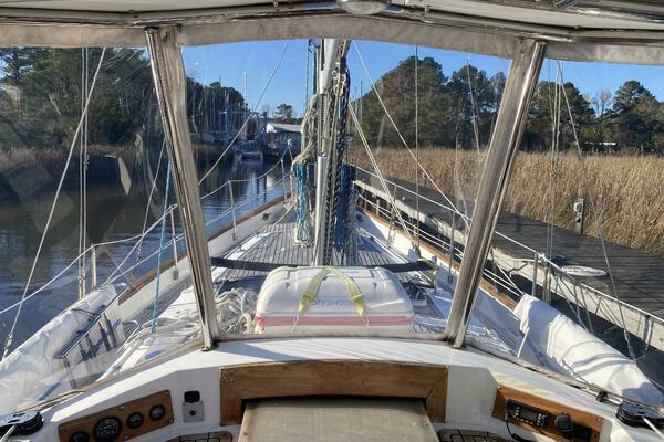 Scotch Bonnet 42ft Bluewater Yachts Yacht For Sale