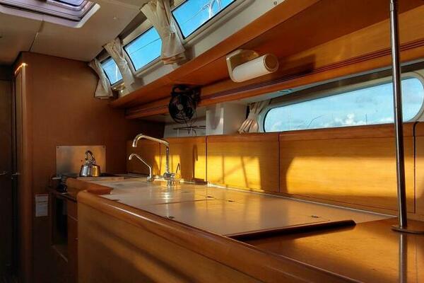 Xaron 45ft Jeanneau Yacht For Sale