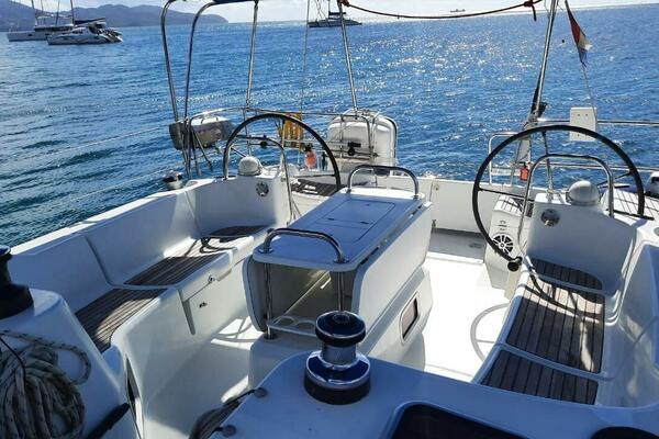 Xaron 45ft Jeanneau Yacht For Sale