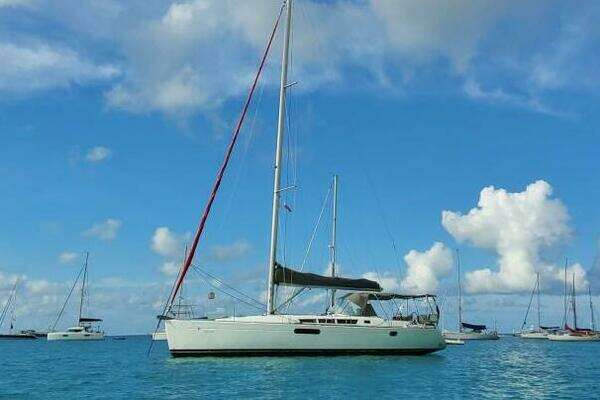 45-ft-Jeanneau-2011-44i-Xaron-Cruising Saint Martin yacht for sale