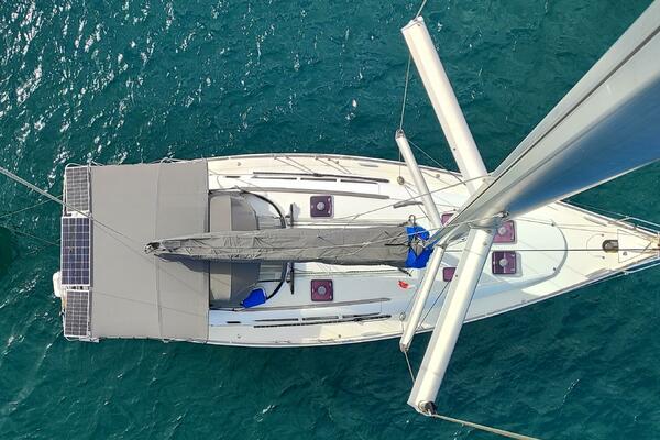 Xaron 45ft Jeanneau Yacht For Sale