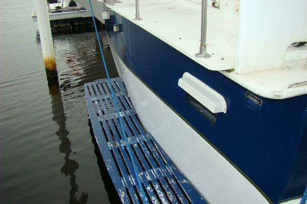 Photo of the 1991 Custom Trawler "Our Dream"