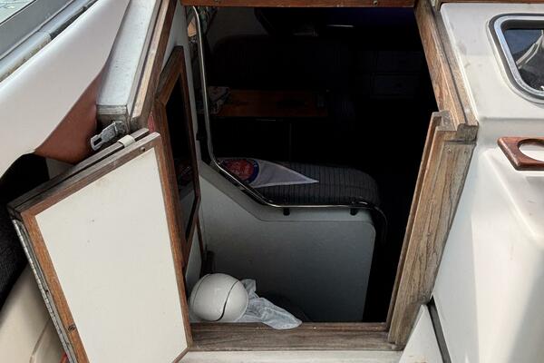 34ft Sea Ray Yacht For Sale