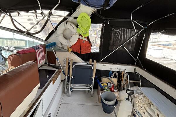 34ft Sea Ray Yacht For Sale