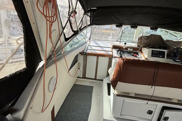 34ft Sea Ray Yacht For Sale