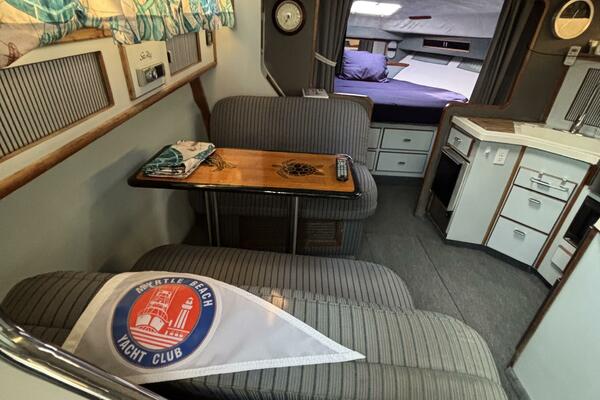 34ft Sea Ray Yacht For Sale