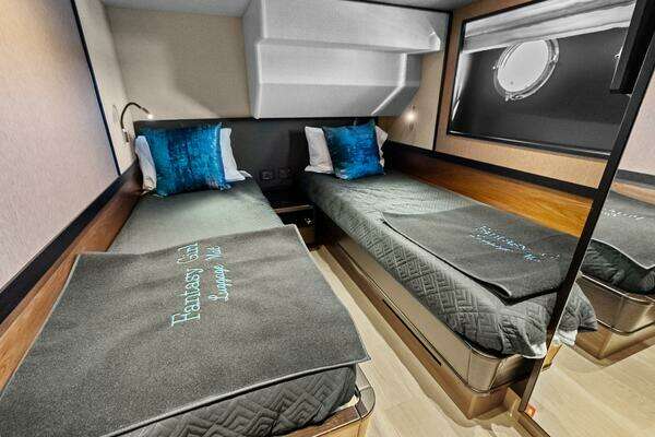 Absolute 75 Navetta Yacht For Sale