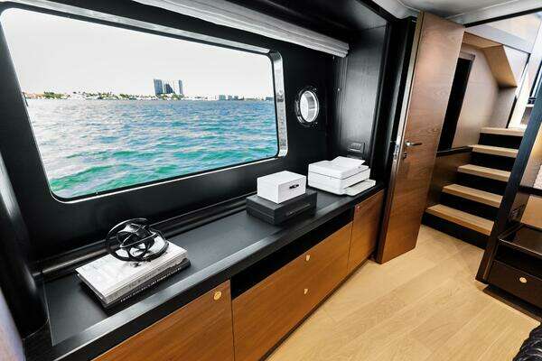 Absolute 75 Navetta Yacht For Sale