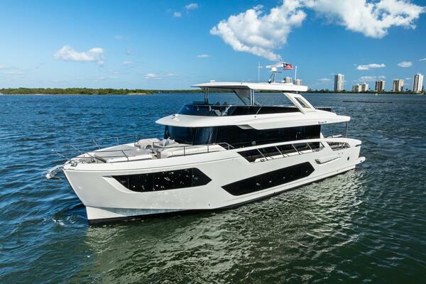 Fantasy Girl 75ft Absolute Yacht For Sale