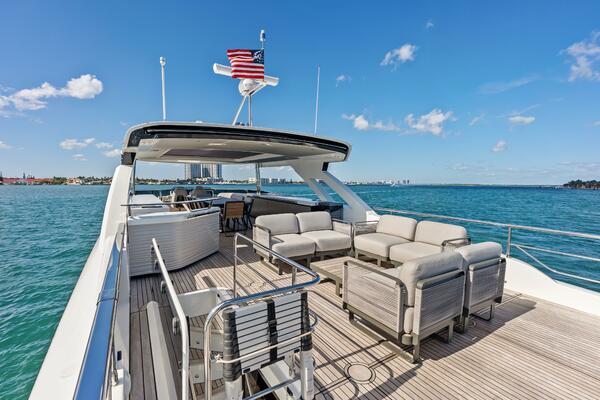 Fantasy Girl 75ft Absolute Yacht For Sale