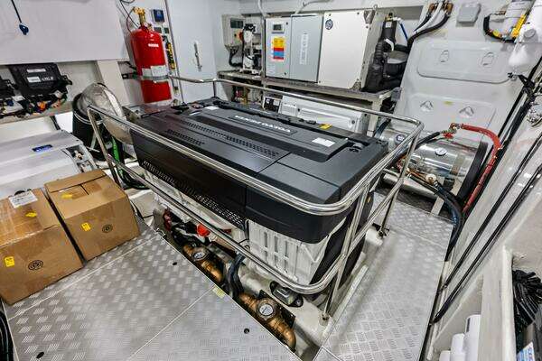 Absolute 75 Navetta Yacht For Sale