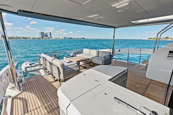 Absolute 75 Navetta Yacht For Sale