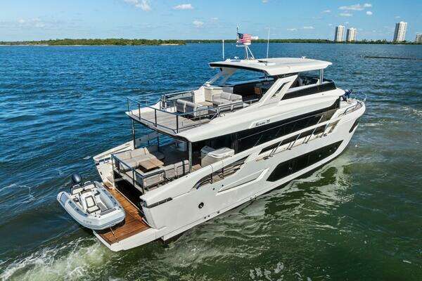 Absolute 75 Navetta Yacht For Sale