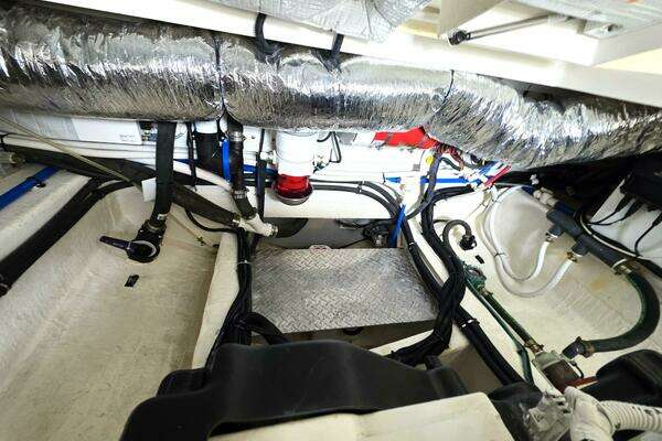 Back Cove 32 Yacht For Sale