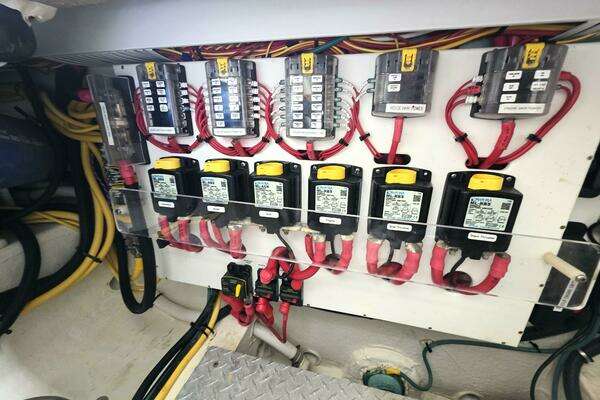 Back Cove 32 Yacht For Sale